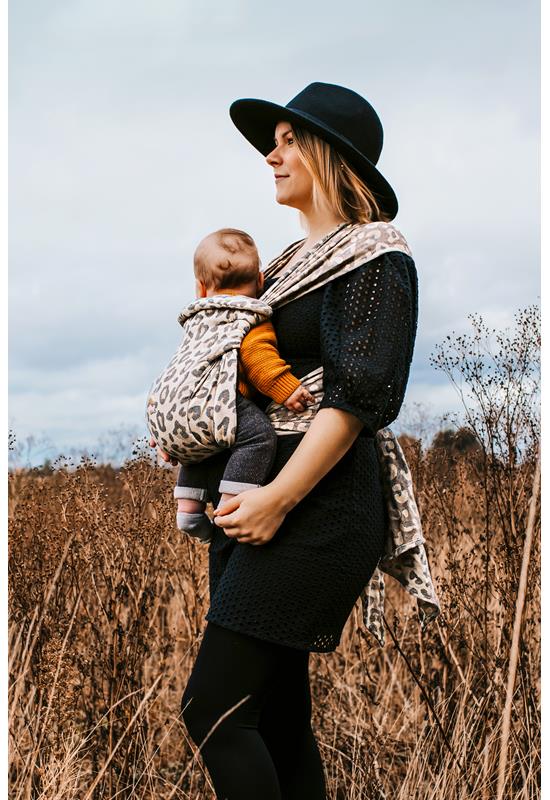 Manduca Twist Leo live