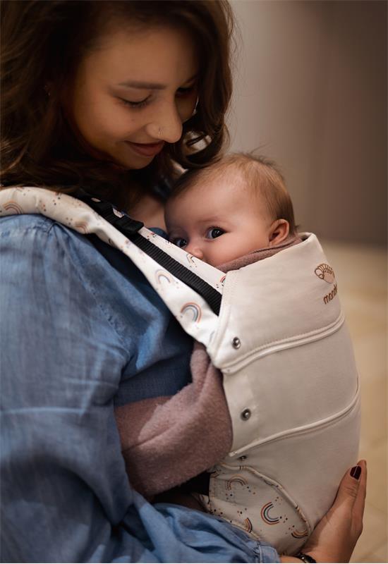 Manduca First Limited Edition Babytrage Rainbow day love