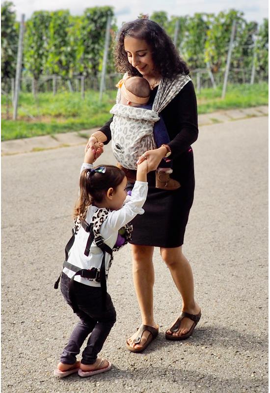 Manduca Doll Carrier Leo wearing